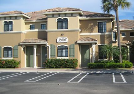 San Merano Apartments