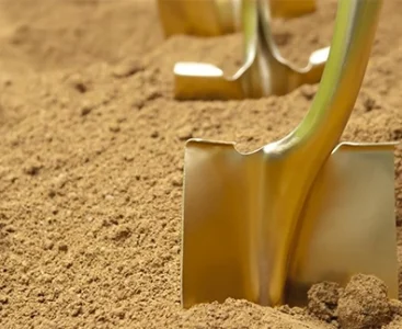 Golden Shovel in the Dirt